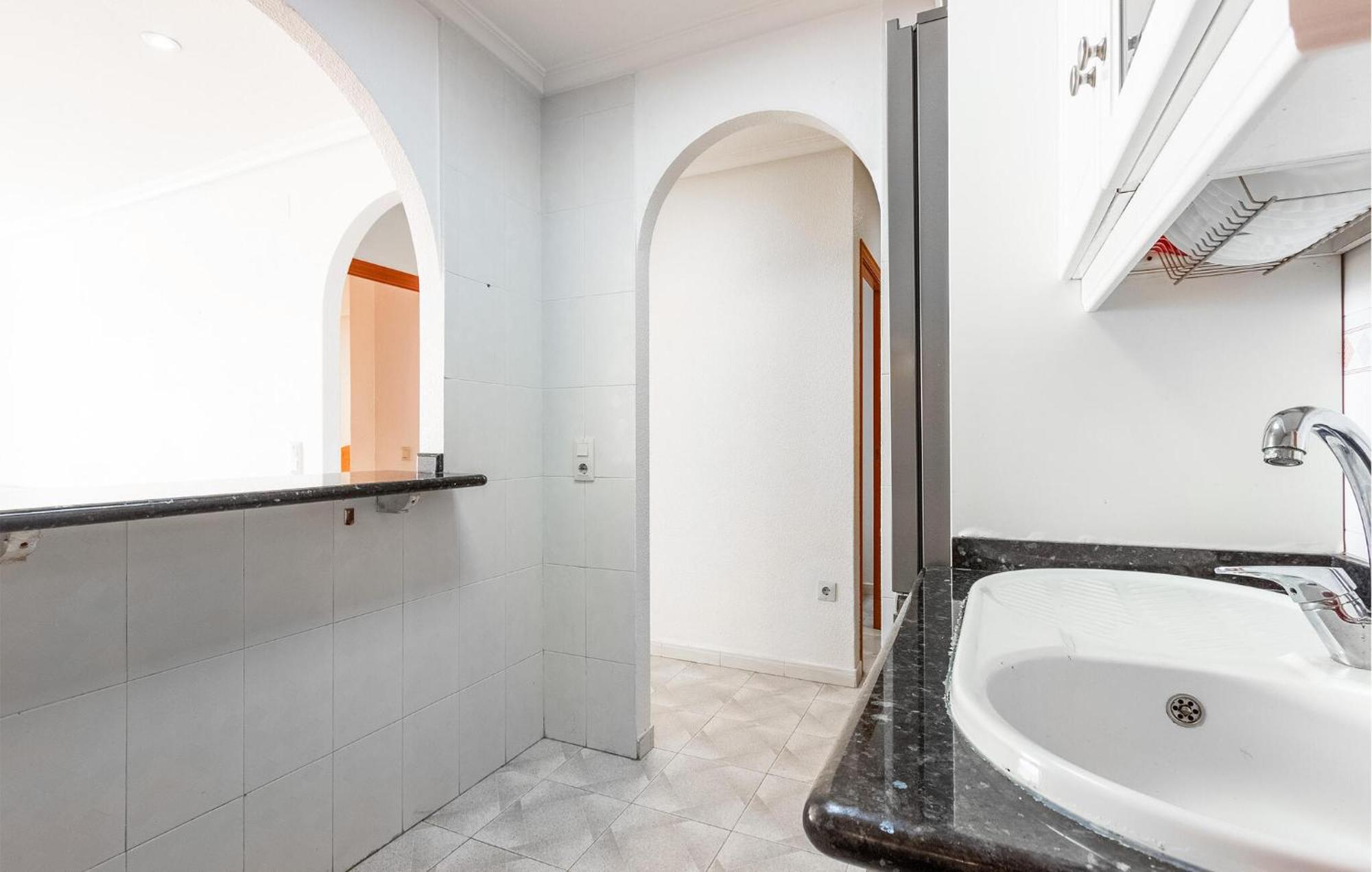 Lovely Apartment In Santa Pola With Kitchenette Exterior photo